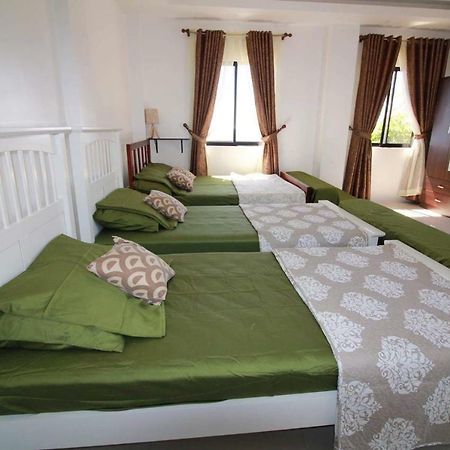 Melronz Inn Oslob Buitenkant foto