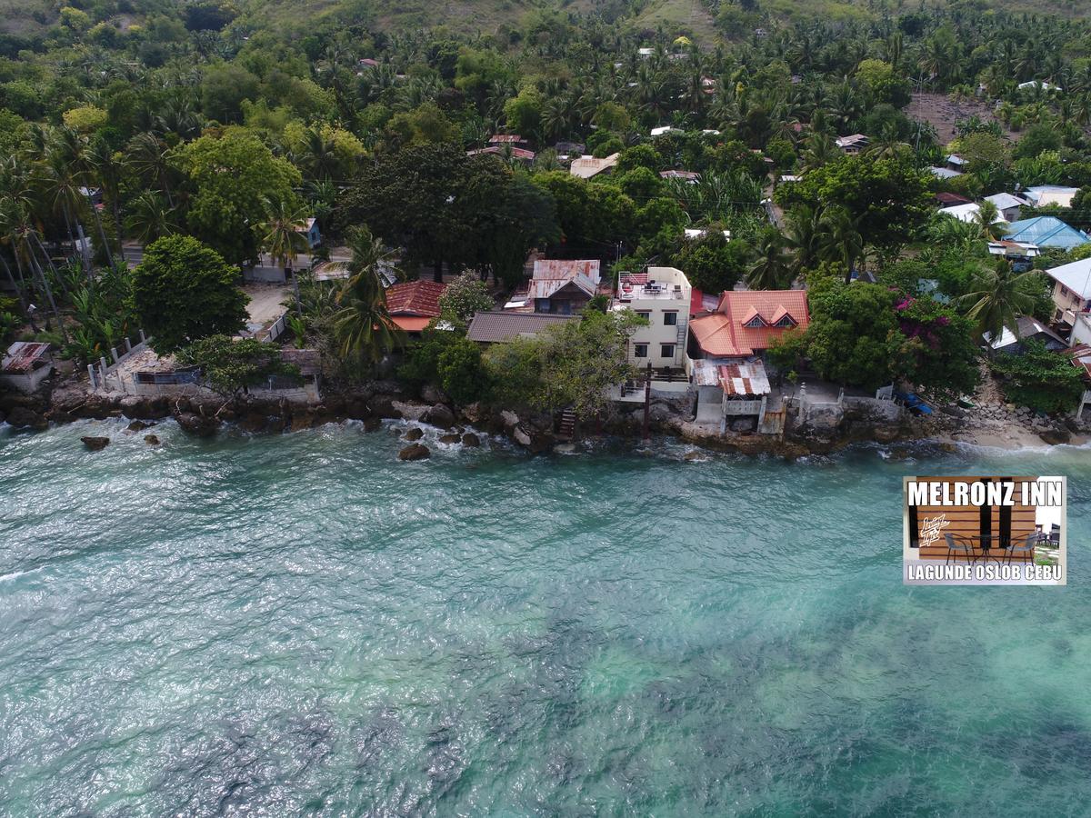 Melronz Inn Oslob Buitenkant foto